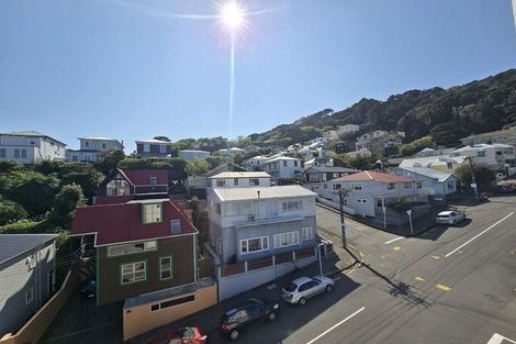 Photo of property in 82 Majoribanks Street, Mount Victoria, Wellington, 6011