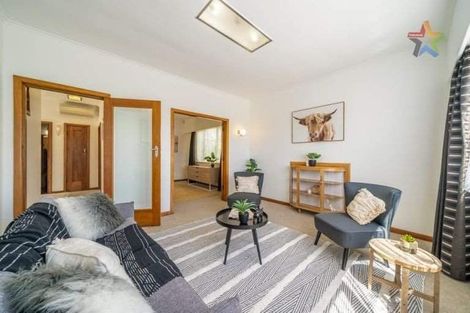 Photo of property in 69 Norton Park Avenue, Fairfield, Lower Hutt, 5011