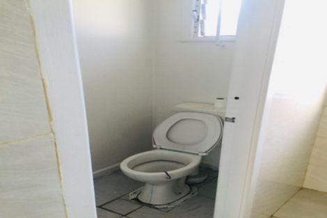 Photo of property in 1/11 Station Road, Takanini, 2112