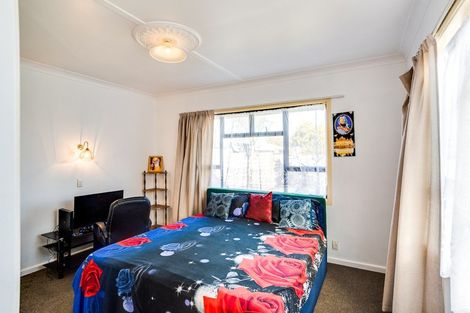 Photo of property in 415 Massey Street, Akina, Hastings, 4122