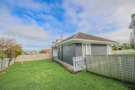 Photo of property in 5 Tower Crescent, Durie Hill, Whanganui, 4500