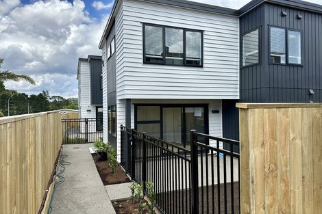 Photo of property in 1090a Great North Road, Point Chevalier, Auckland, 1022