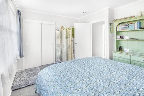 Photo of property in 12 Cecil Street, St Andrews, Hamilton, 3200