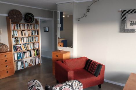 Photo of property in Melksham Towers, 901/131 Brougham Street, Mount Victoria, Wellington, 6011