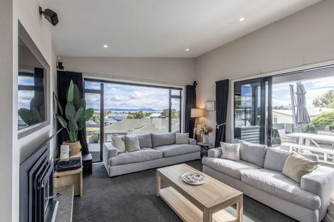 Photo of property in 72 Kahotea Drive, Motuoapa, Turangi, 3382