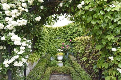 Photo of property in 2/6 Gatonby Place, Avonhead, Christchurch, 8042