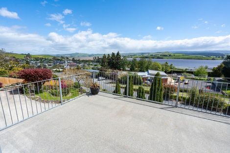 Photo of property in 10 Kilgour Street, Waihola, Milton, 9073