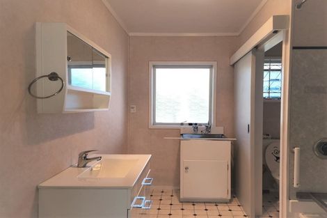 Photo of property in 2/16 Hamlin Road, Mount Wellington, Auckland, 1060