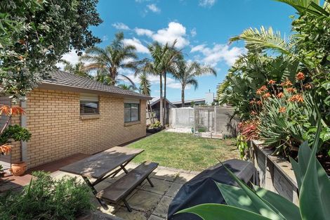 Photo of property in 68a Valley Road, Mount Maunganui, 3116