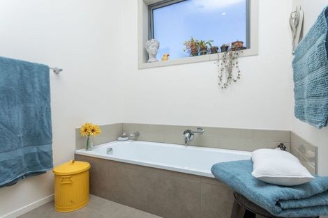 Photo of property in 52a Ruahine Street, Dannevirke, 4930