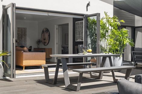 Photo of property in 10 Koro Mews, Papamoa Beach, Papamoa, 3118