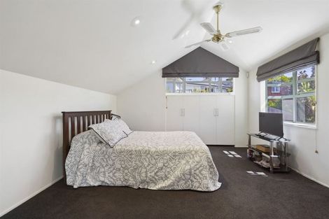 Photo of property in 2/2 Jutland Street, Mairangi Bay, Auckland, 0630