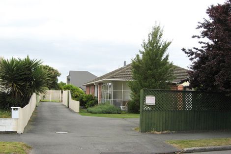 Photo of property in 1/14 Shaftesbury Street, Avonhead, Christchurch, 8042
