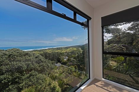 Photo of property in 90 Domain Crescent, Muriwai, 0881