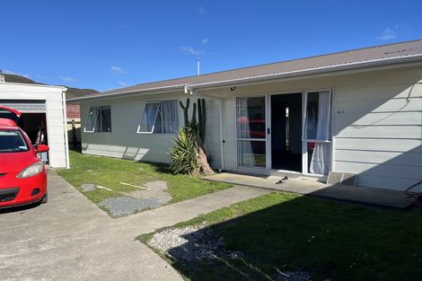 Photo of property in 56b Churton Crescent, Taita, Lower Hutt, 5011