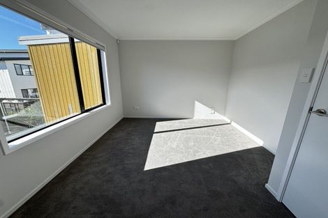 Photo of property in 12 Kapia Road, Westgate, Auckland, 0614