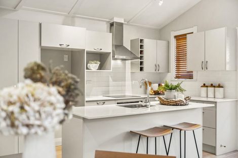 Photo of property in 1/52 Richmond Avenue, Northcote Point, Auckland, 0627