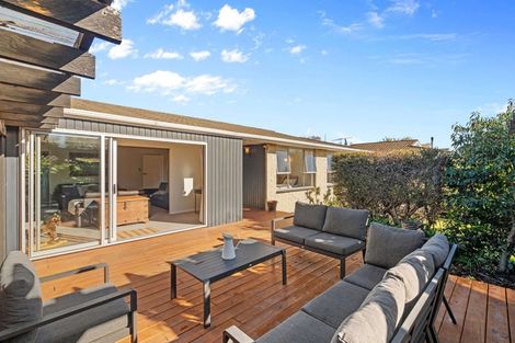 Photo of property in 5 Patterson Terrace, Halswell, Christchurch, 8025