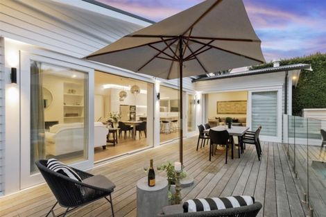 Photo of property in 84 Sarsfield Street, Herne Bay, Auckland, 1011