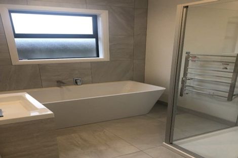 Photo of property in 27 South Street, West End, Palmerston North, 4410