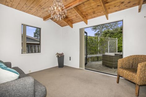 Photo of property in 15 Green Lane, Pukekohe, 2120