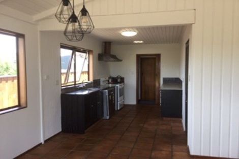 Photo of property in 16 Short Street, Otumoetai, Tauranga, 3110