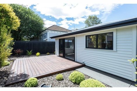 Photo of property in 258a Edgeware Road, Edgeware, Christchurch, 8013