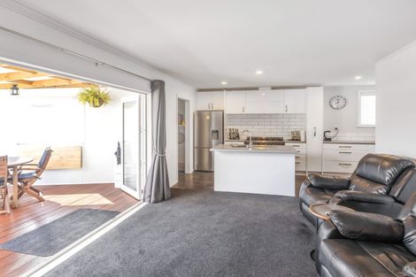 Photo of property in 13 Bentham Street, Westport, 7825