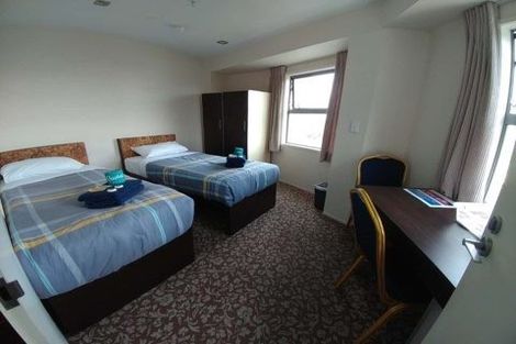 Photo of property in Empire Apartments, 1327/21 Whitaker Place, Grafton, Auckland, 1010