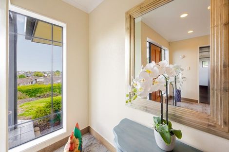 Photo of property in 41 Hetley Crescent, Taradale, Napier, 4112
