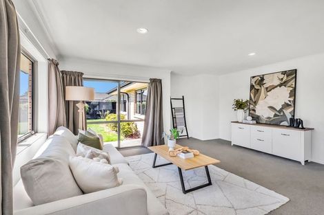 Photo of property in 28 Burford Way, Rolleston, 7615