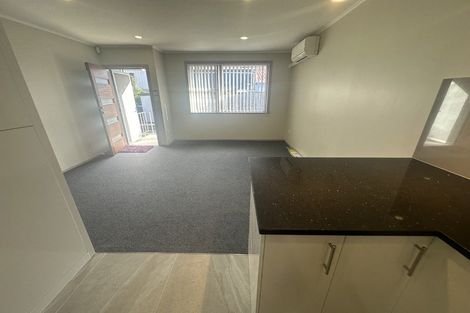 Photo of property in 2/25 Avenue Road, Otahuhu, Auckland, 1062