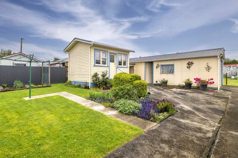 Photo of property in 145 Queen Street West, Levin, 5510