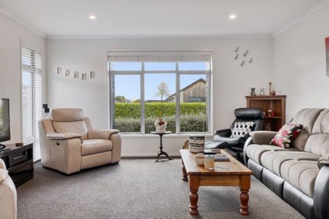 Photo of property in 2 Bernies Way, Ohauiti, Tauranga, 3112