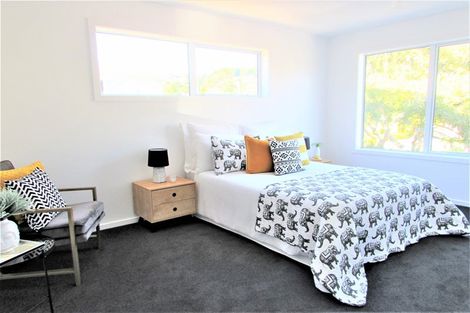 Photo of property in 11a Kowhai Street, Tawa, Wellington, 5028