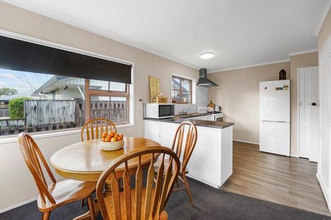 Photo of property in 51 Wordsworth Street, Leamington, Cambridge, 3432