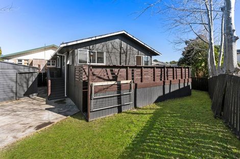 Photo of property in 20b Adams Road, Manurewa, Auckland, 2102
