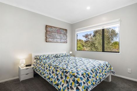 Photo of property in 6/102 Greenhithe Road, Greenhithe, Auckland, 0632