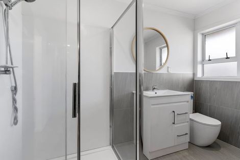 Photo of property in 20b Adams Road, Manurewa, Auckland, 2102