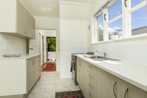 Photo of property in 110a Lake Road, Belmont, Auckland, 0622
