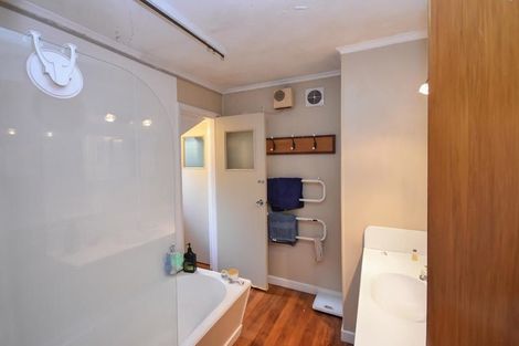 Photo of property in 1 Fea Street, Dalmore, Dunedin, 9010