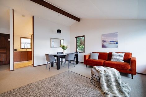 Photo of property in 9b Jane Street, Macandrew Bay, Dunedin, 9014