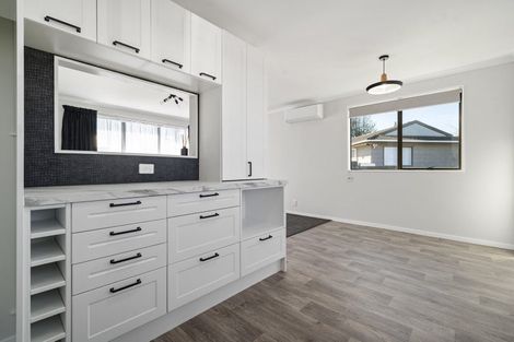 Photo of property in 65a Pohutukawa Drive, Owhata, Rotorua, 3010