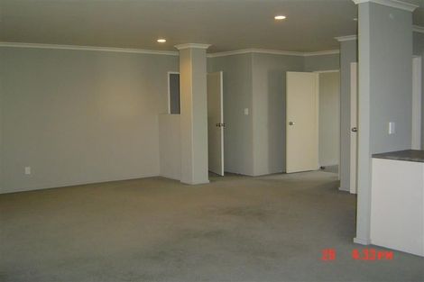 Photo of property in 96 Rototuna Road, Rototuna, Hamilton, 3210