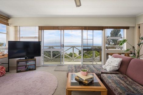 Photo of property in 10 Adams Road, Thornton Bay, Thames, 3575