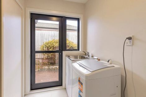 Photo of property in 162 Travis Road, New Brighton, Christchurch, 8083