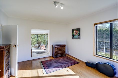 Photo of property in 109 Chaucer Road, Hospital Hill, Napier, 4110