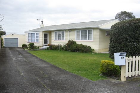 Photo of property in 97 Liverpool Street, Levin, 5510