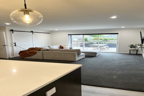 Photo of property in 5a Chelwood Street, Takaro, Palmerston North, 4412