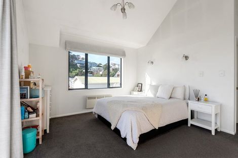 Photo of property in 8a Darlington Road, Miramar, Wellington, 6022
